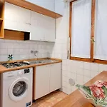 Cozy Apartment In Chiavari With Wifi Lejlighed