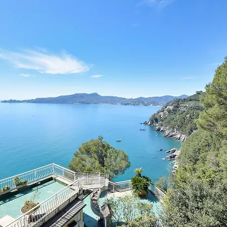 Cozy Apartment In Chiavari With Wifi